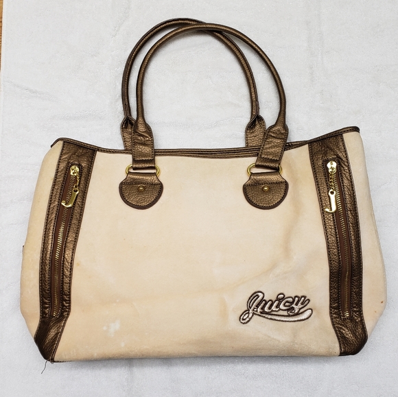 JUICY COUTURE UNIVERSITY - TRUST FUND GENERATION TOTE BAG. - Picture 2 of 10